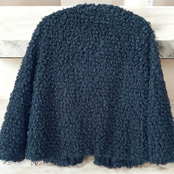 Zara Hunter Green Textured Jacket with Hook Closure at the Neck/Large/NWT - Picture 2 of 4